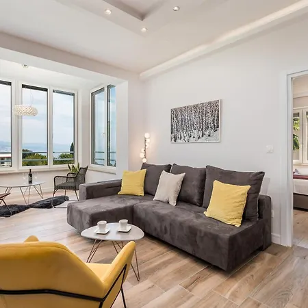Liana Apartmán
