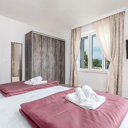 Apartment Liana Opatija